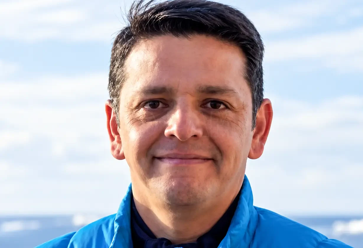 César Lencina asumió en Ciencia y Tecnología