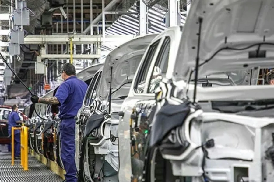 Cierra una autopartista en Santa Fe y despide a 70 trabajadores