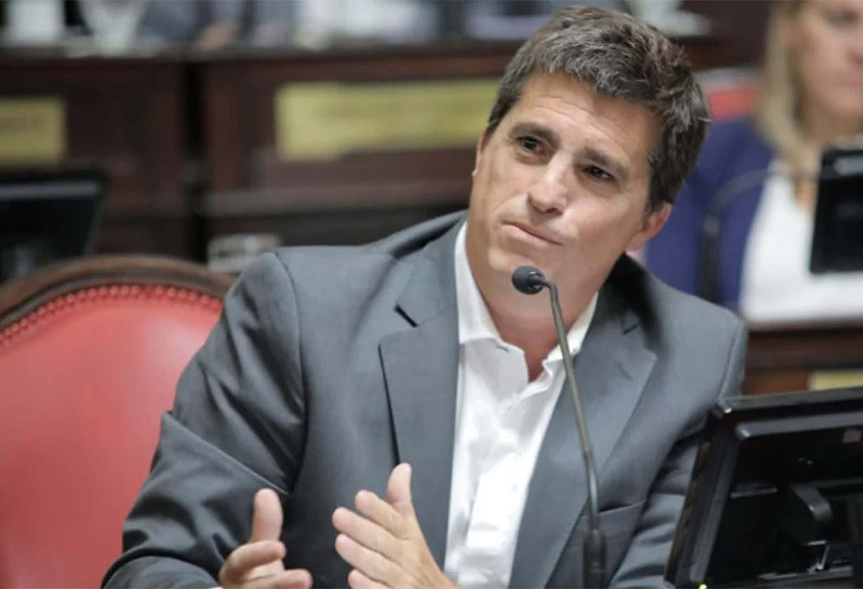 Demoraron a un concejal libertario por alcoholemia