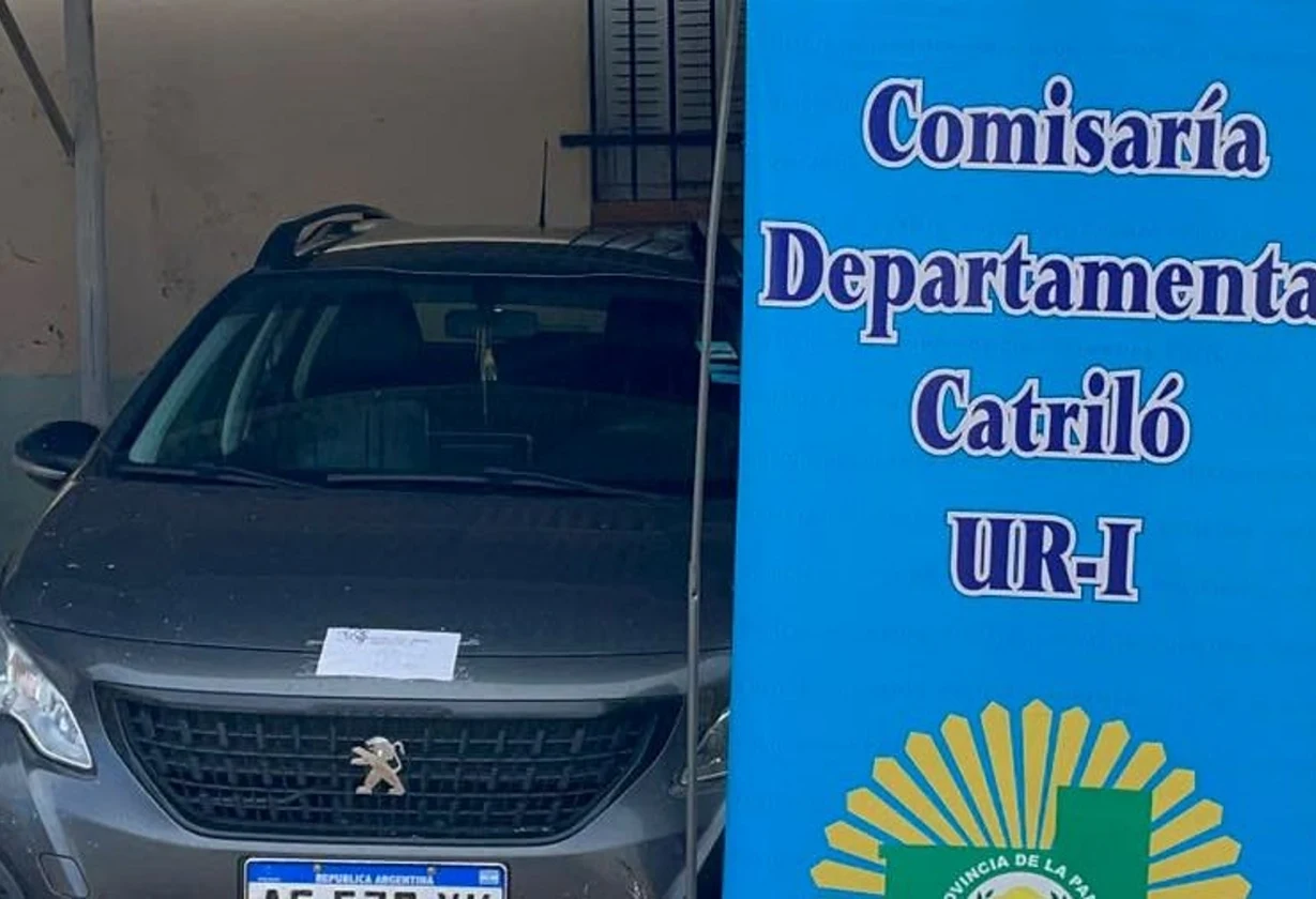 Detuvieron en Catriló a un hombre con un chaleco policial