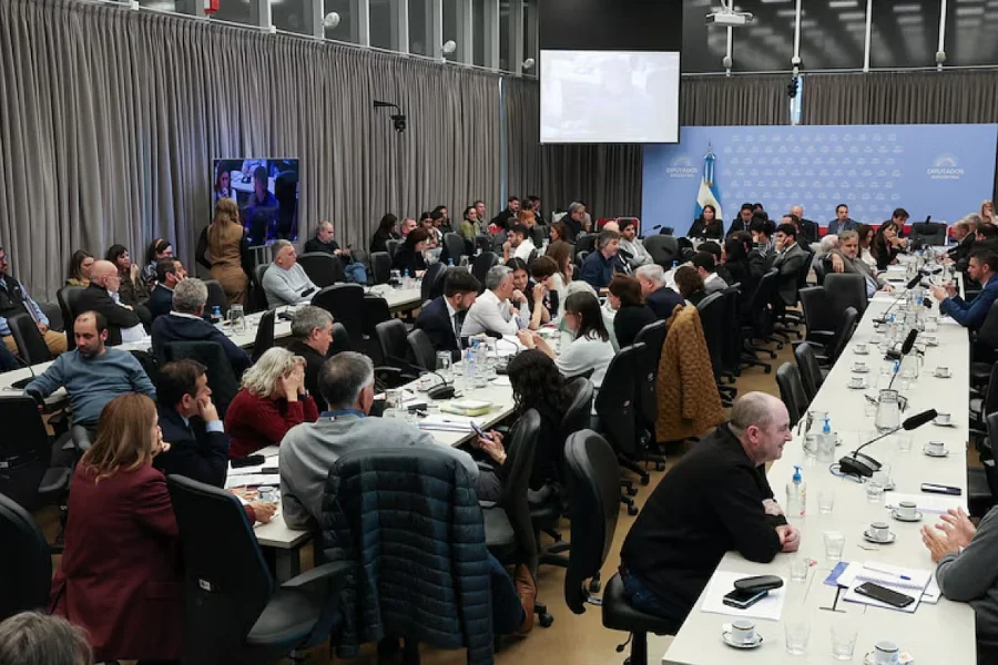 El Congreso gastaría casi $6 millones por empleado en 2027