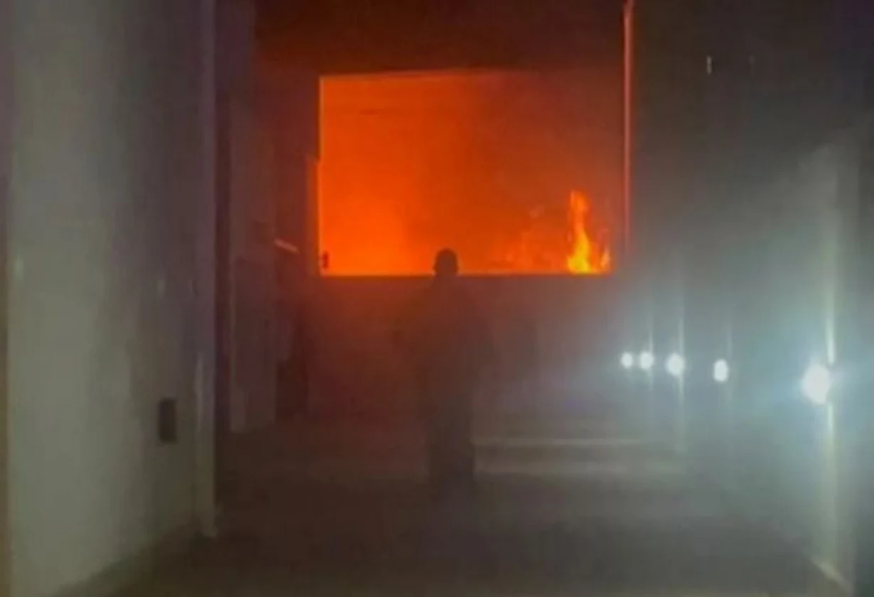 Incendio en un depósito de supermercado en General Pico