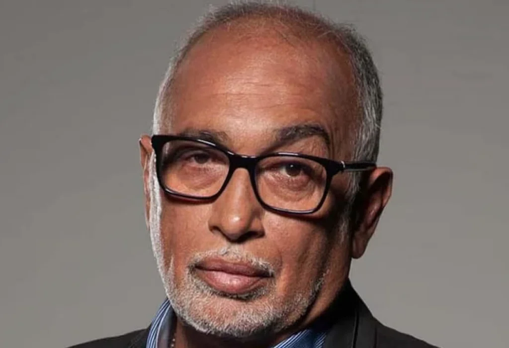 Murió Oscar González Oro, voz de la radio argentina