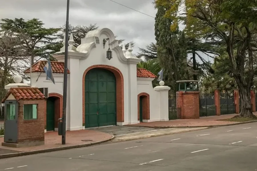 Olivosgate: denuncian irregularidades en contrataciones