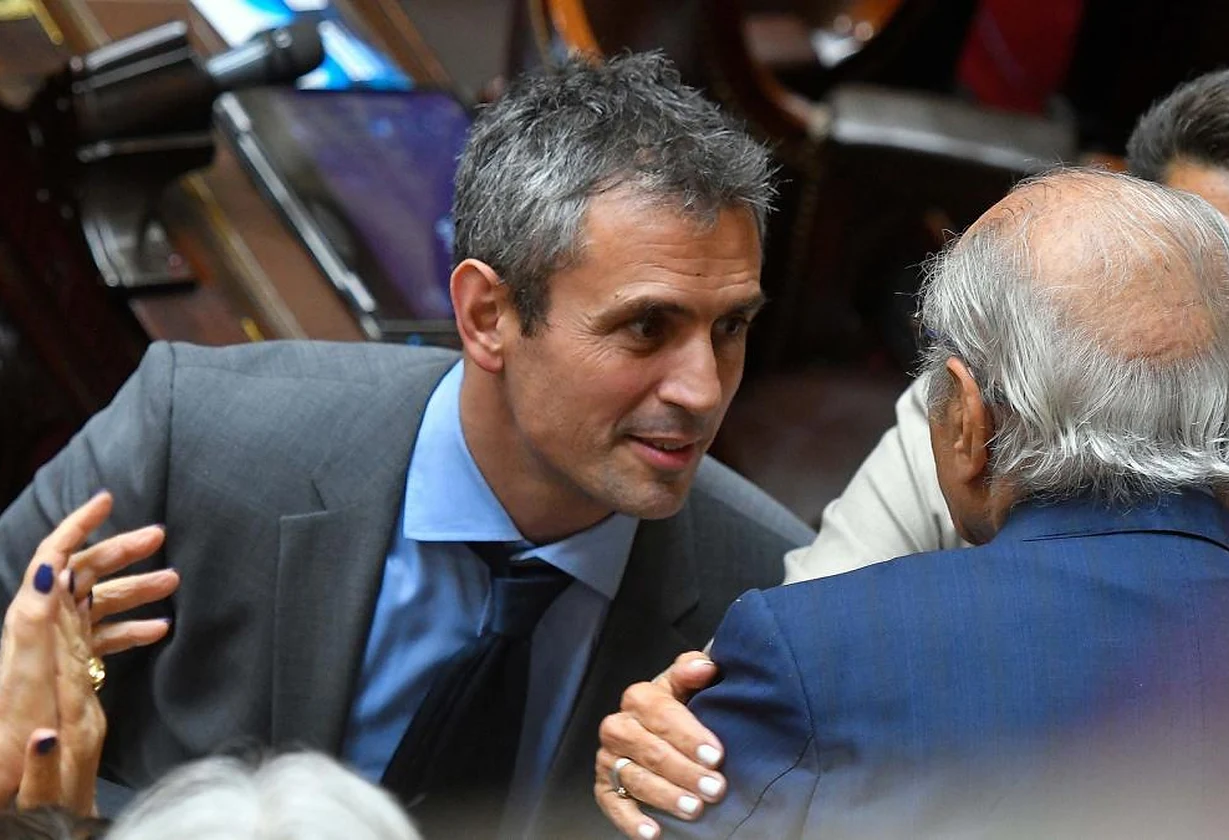 Procesan a un exsocio de Martín Menem por fondos de Osprera
