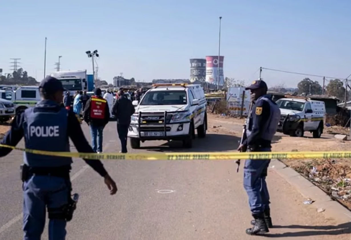 Tiroteos en Sudáfrica dejaron 27 muertos