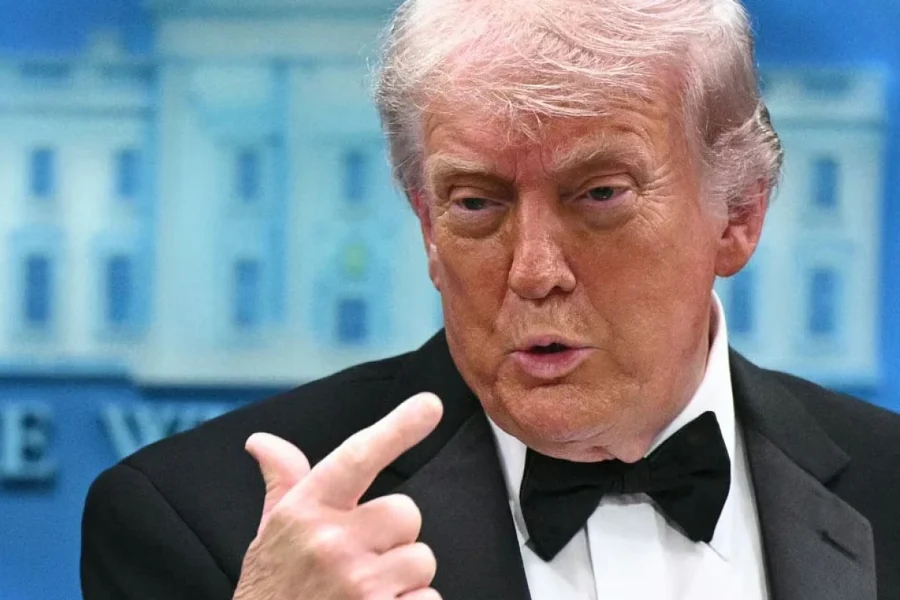 Trump, cuestionado por anuncios con fondos públicos
