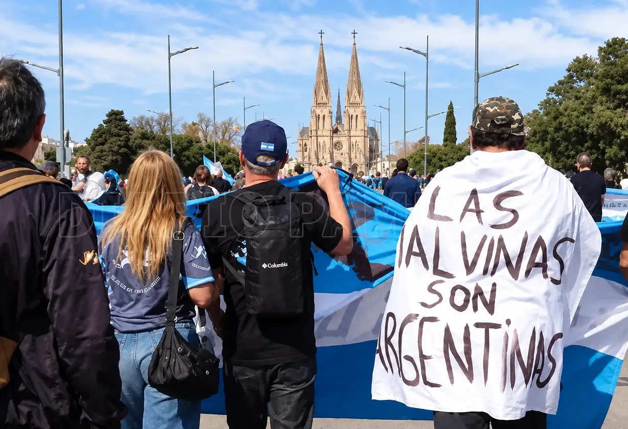 Veteranos de Malvinas peregrinaron a Luján