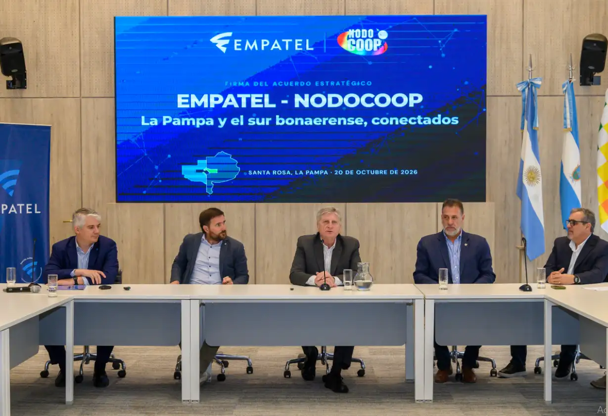 EMPATEL-Red-Fibra-Óptica
