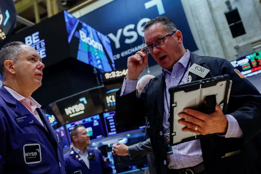 Acciones argentinas subieron, pero el riesgo país aumentó