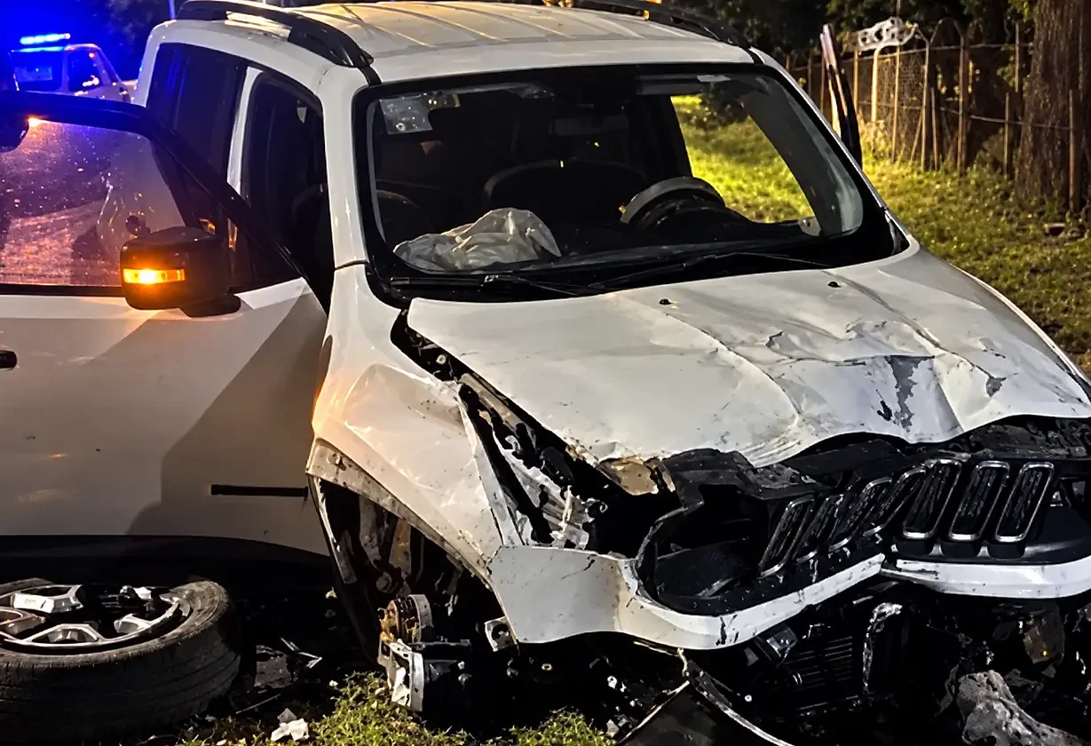 Choque a 140 km/h en Escobar: dos jóvenes asistidos
