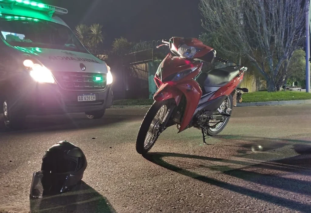 Choque entre dos motos en General Pico