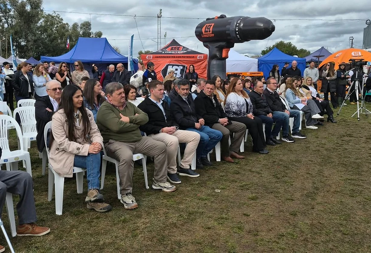 Comenzó la 17ª Expo Castex con gran convocatoria