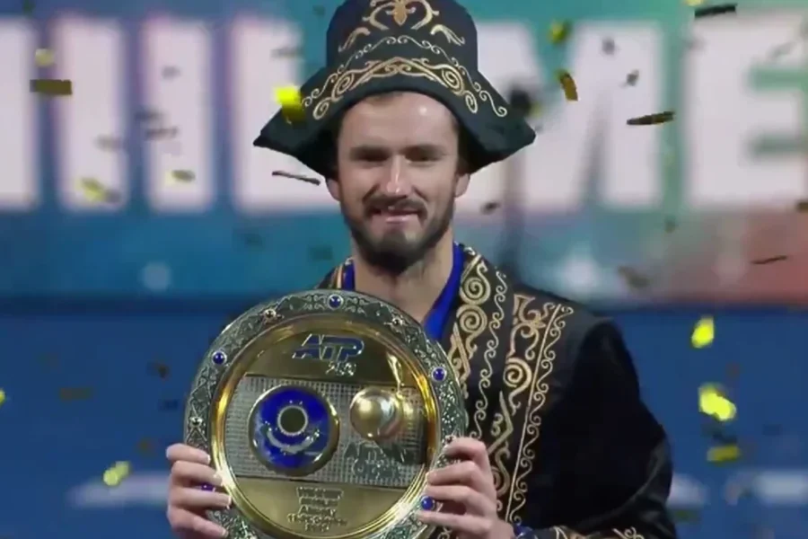 Daniil Medvedev en Almaty: primer bicampeonato