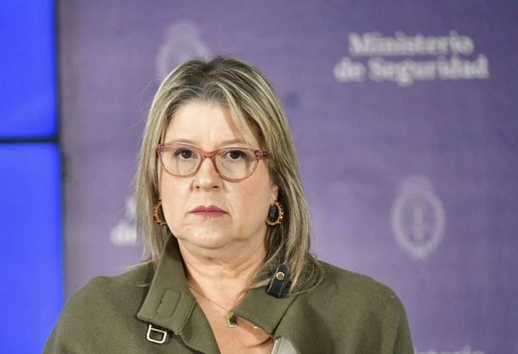 Denunciaron a Alejandra Monteoliva por discriminación