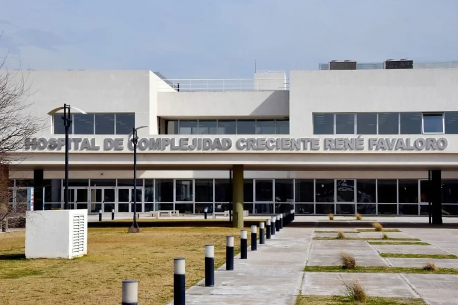 Dos hombres graves tras un choque en Doblas