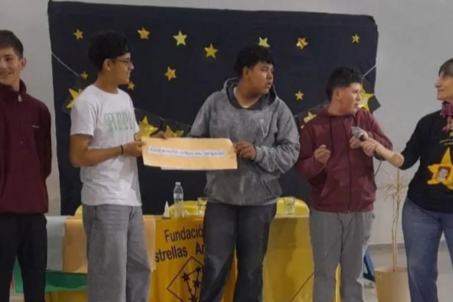 Estrellas Amarillas brindó educación vial en Winifreda