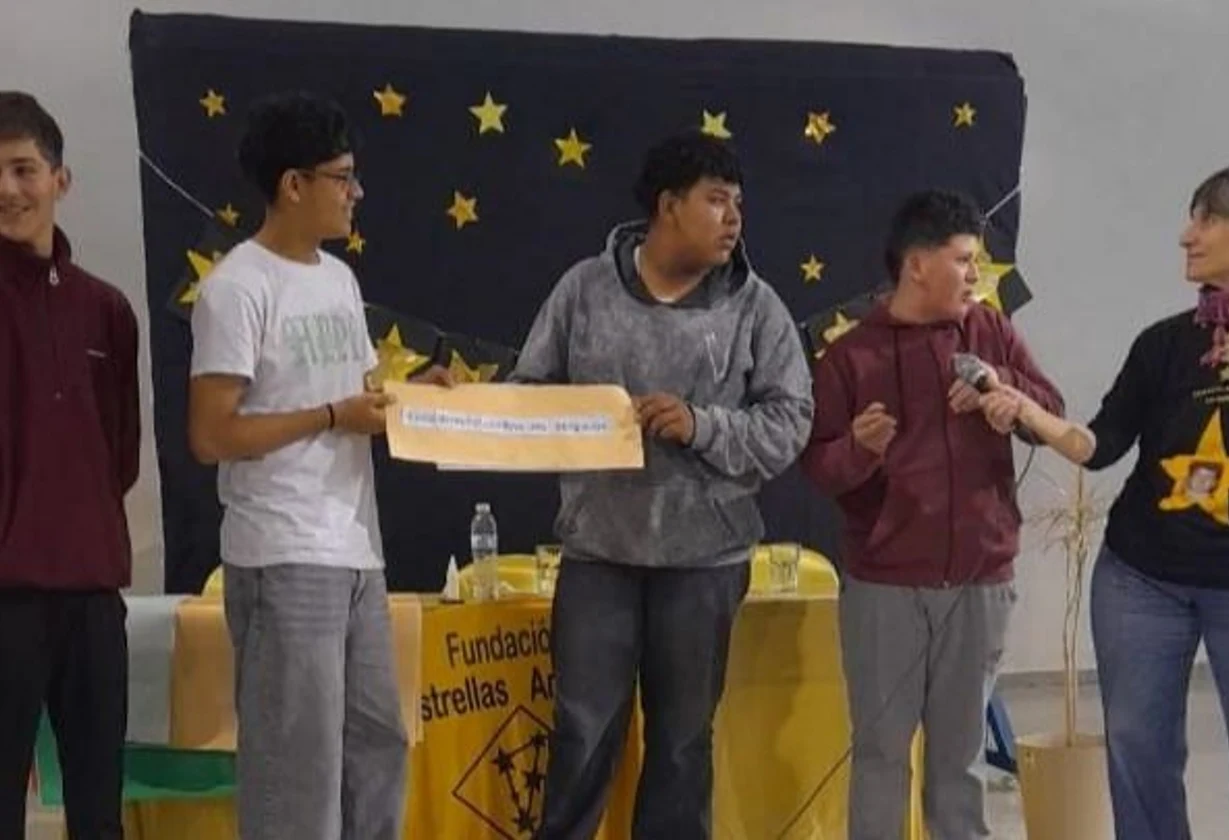 Estrellas Amarillas brindó educación vial en Winifreda
