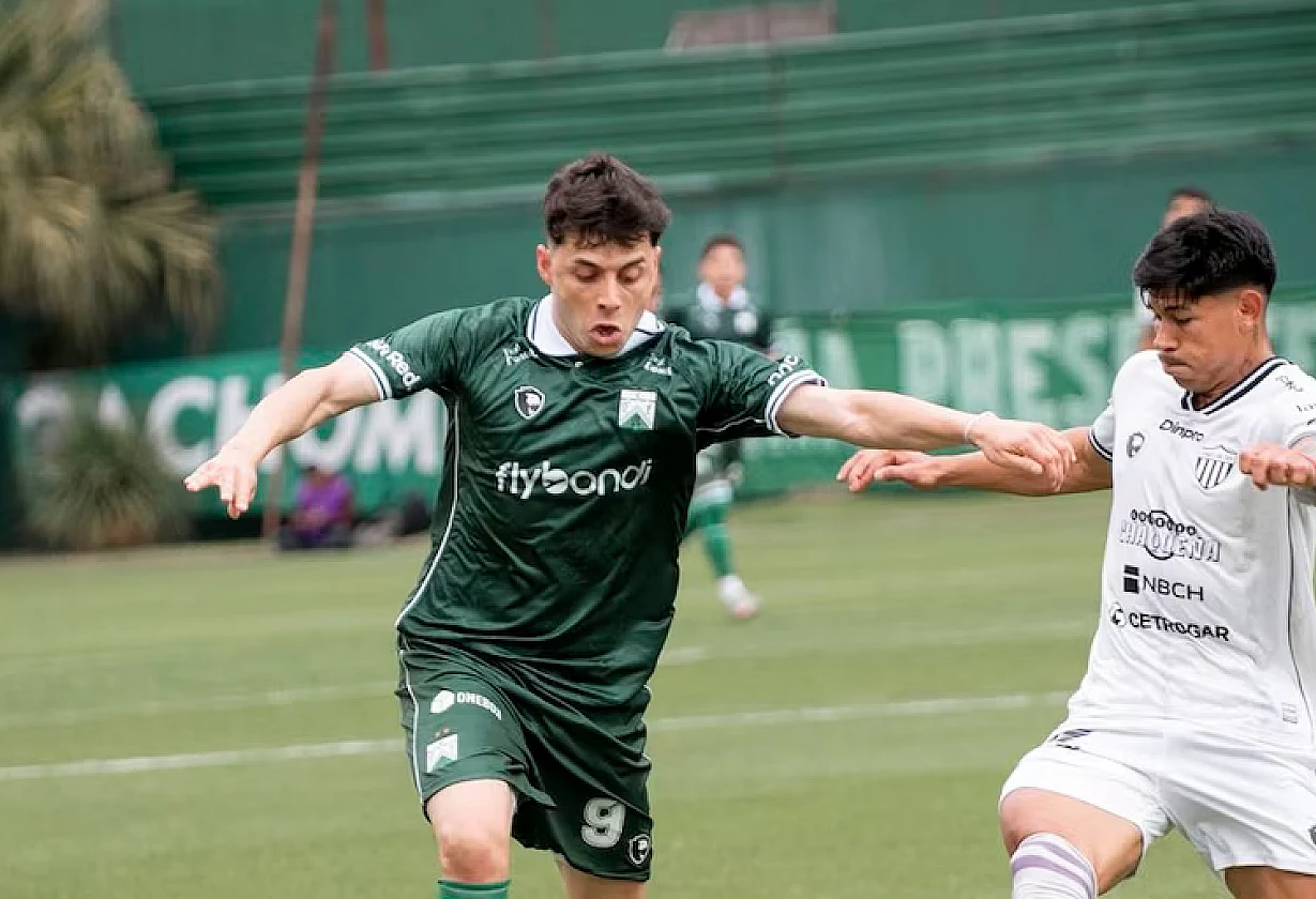 Ferro cayó ante Chaco For Ever y postergó su ascenso