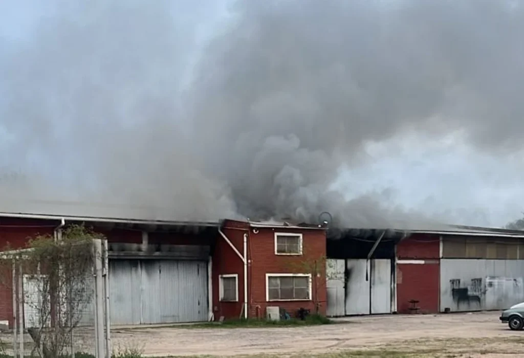 Incendio en un taller de Santa Rosa