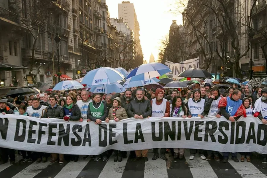 Juez declaró inconstitucional decreto sobre financiamiento universitario