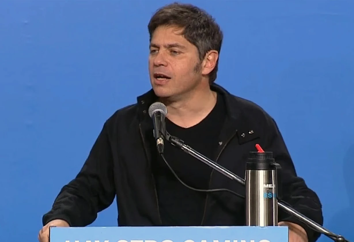 Kicillof pidió cambiar el rumbo económico de Milei