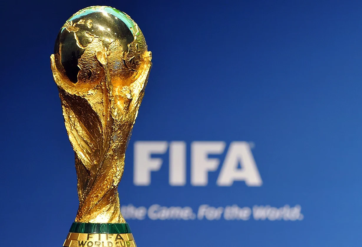 La FIFA reformará sus reglas tras el caso Balogun