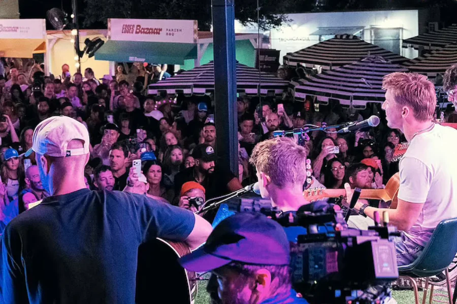 Liam Lawson ofreció un recital antes del GP de Austin