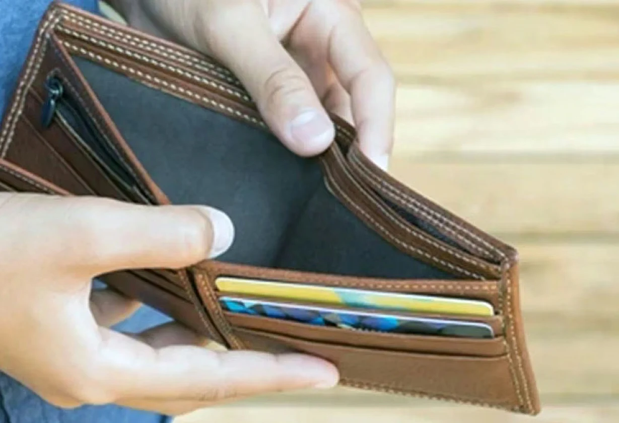 Los salarios aún pierden contra la inflación
