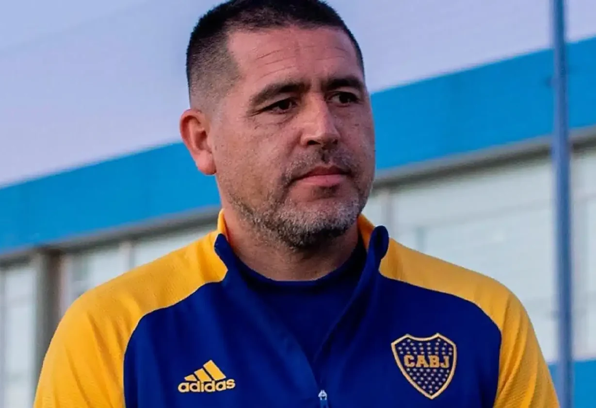 Lozano será titular en Boca ante Vasco da Gama