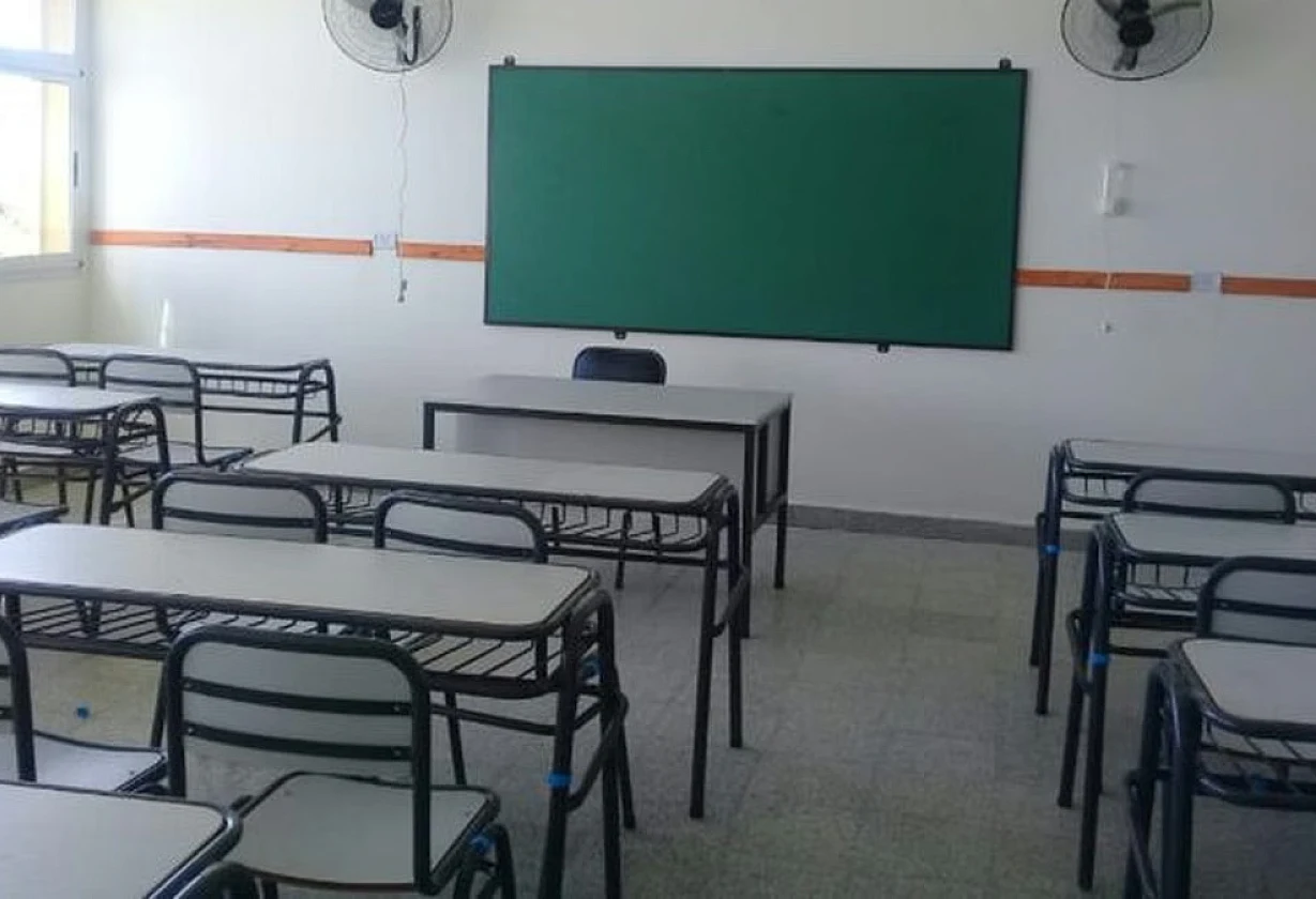 Marchas y paro de docentes y universitarios