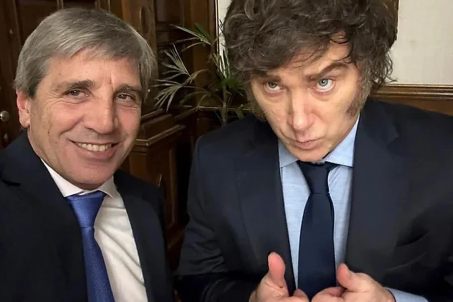 Milei ratificó a Caputo y negó su salida