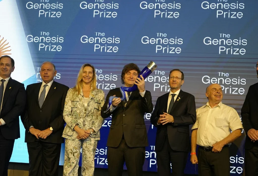 Milei viajará a EE.UU. por dos nuevos premios