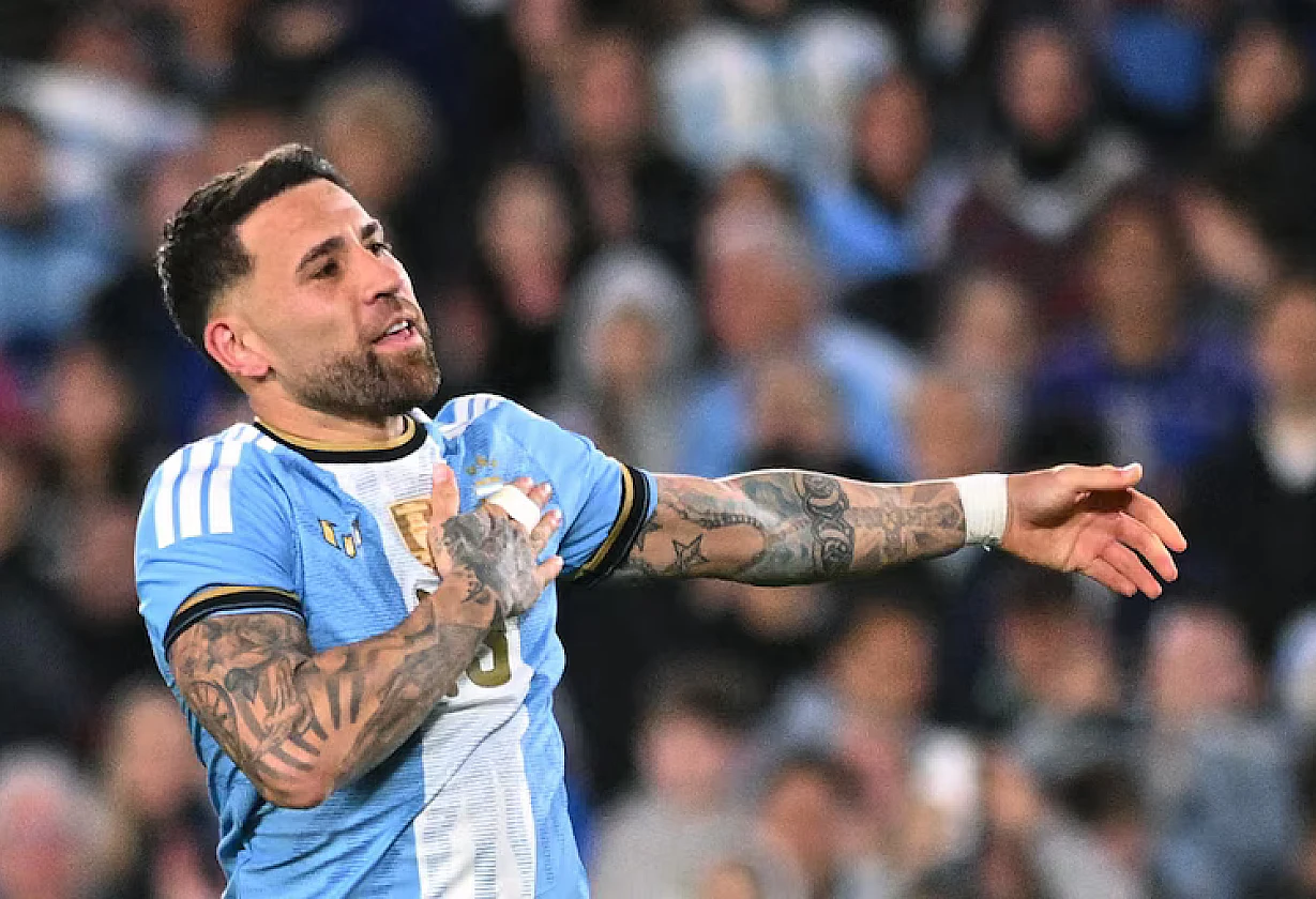 Otamendi marcó ante Benín en su despedida