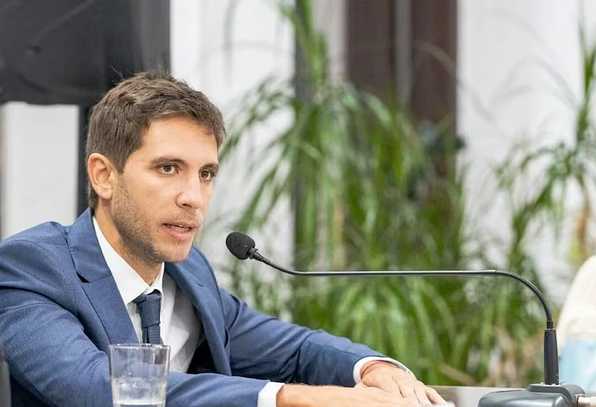 Passaglia propuso eliminar el IVA a obras municipales