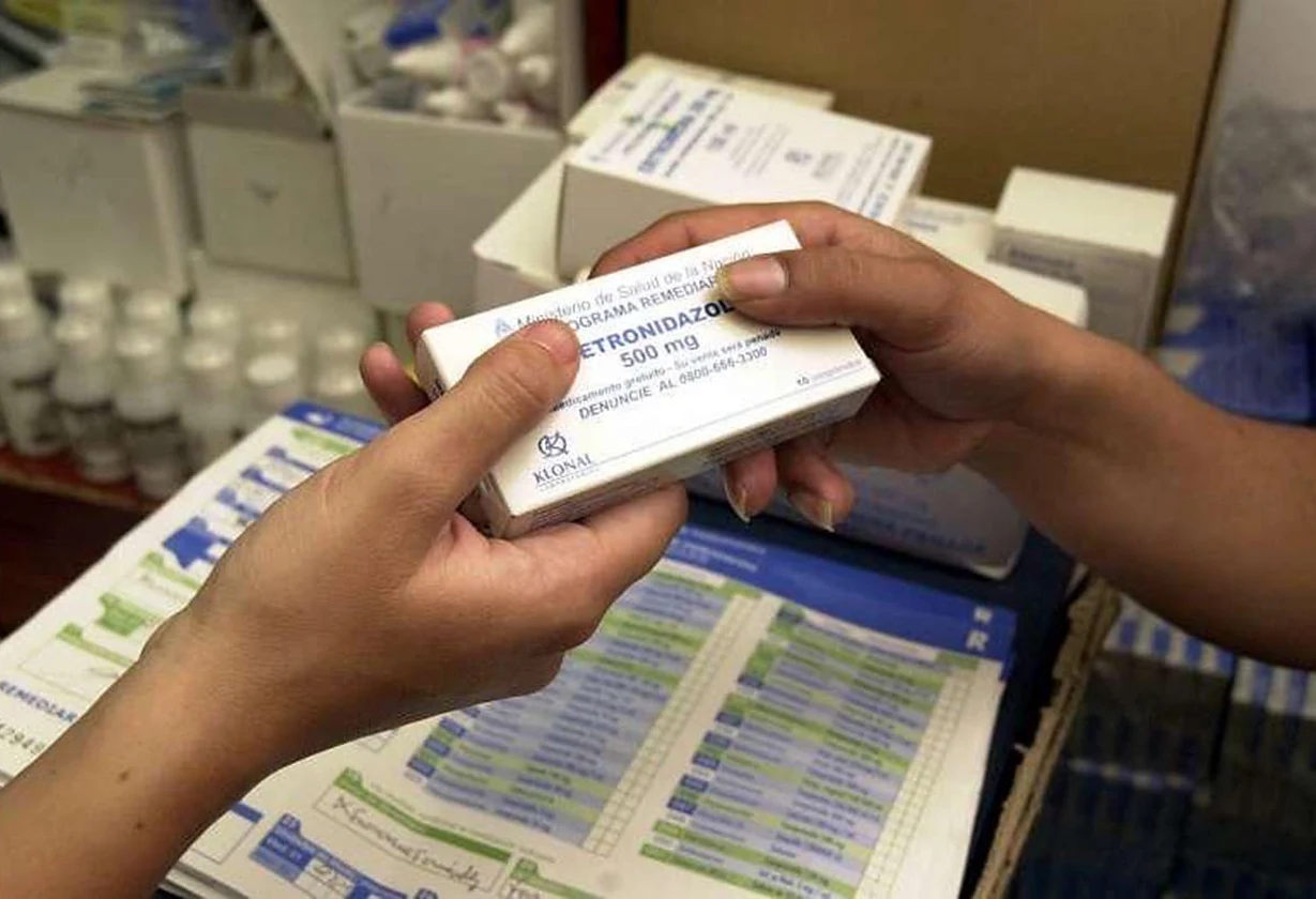 Plan Remediar: reducen de 128 a 6 medicamentos