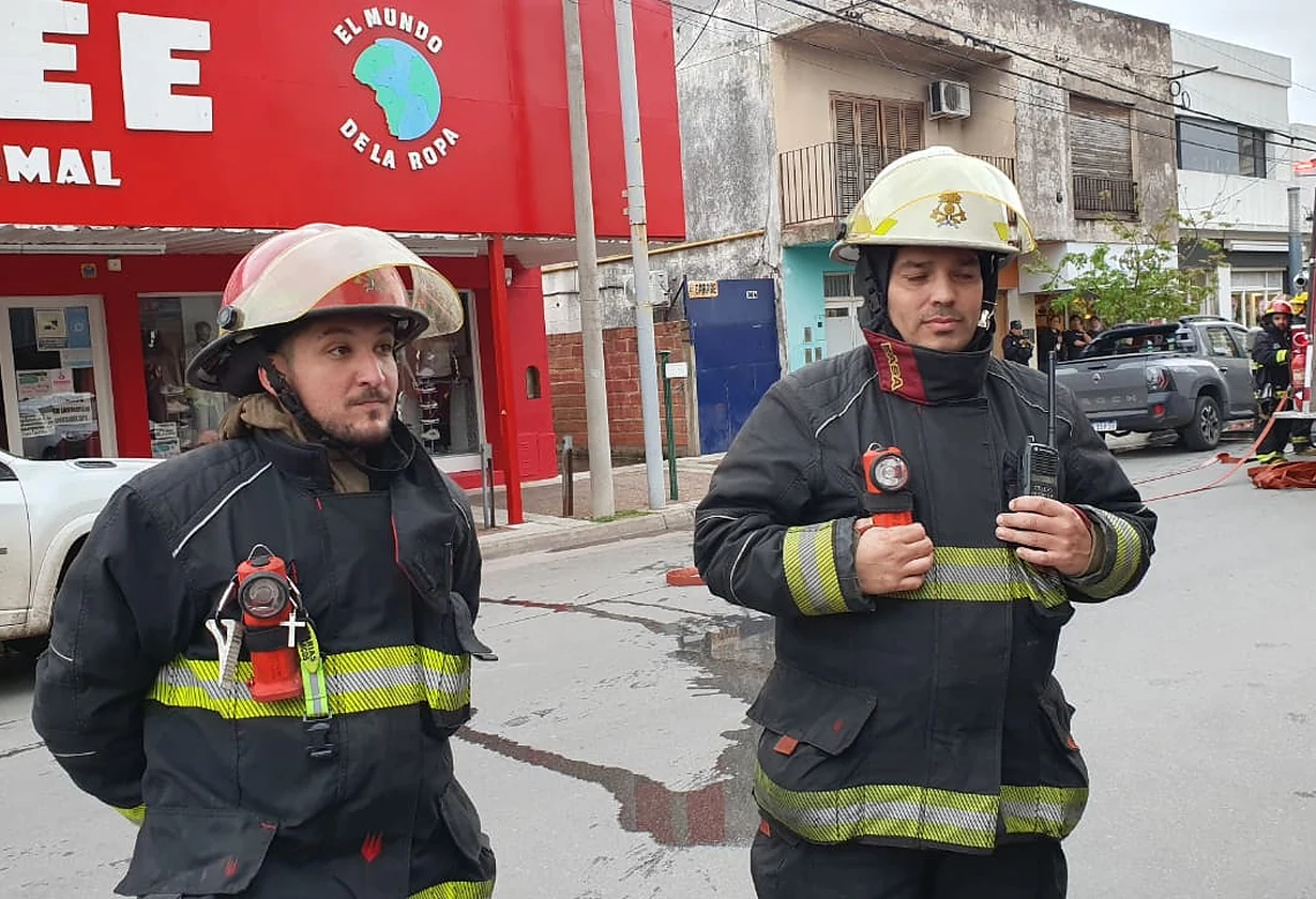 Principio de incendio en un comercio de General Pico