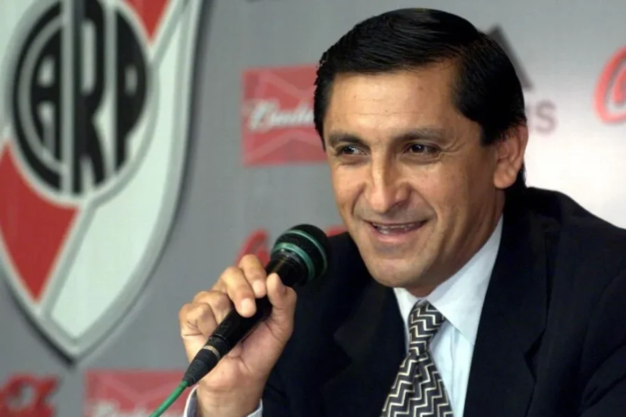 Ramón Díaz espera una oportunidad para volver a River